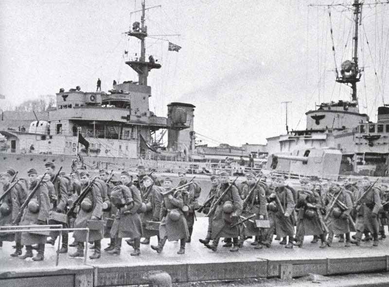 WW2-Chronology-099-px800.jpg