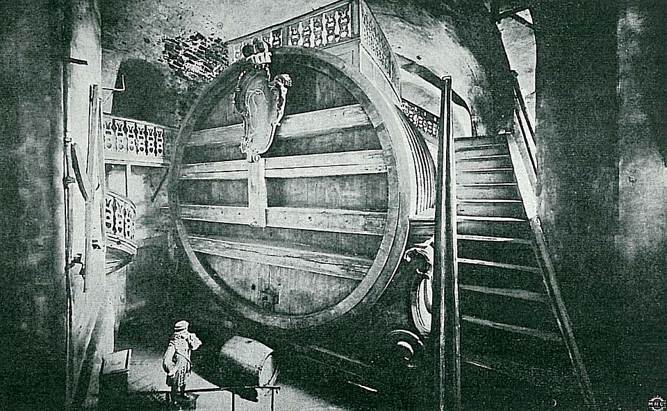 Grosses_Fass_(Karl_Lange)_1896.jpg