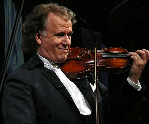 500px-Andre_Rieu_2010.jpg