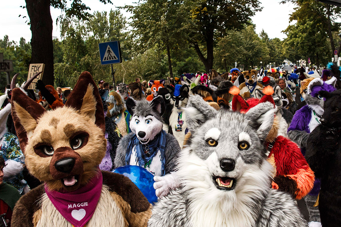 eurofurence-22-2016-berlin-furries-3230184958.jpg