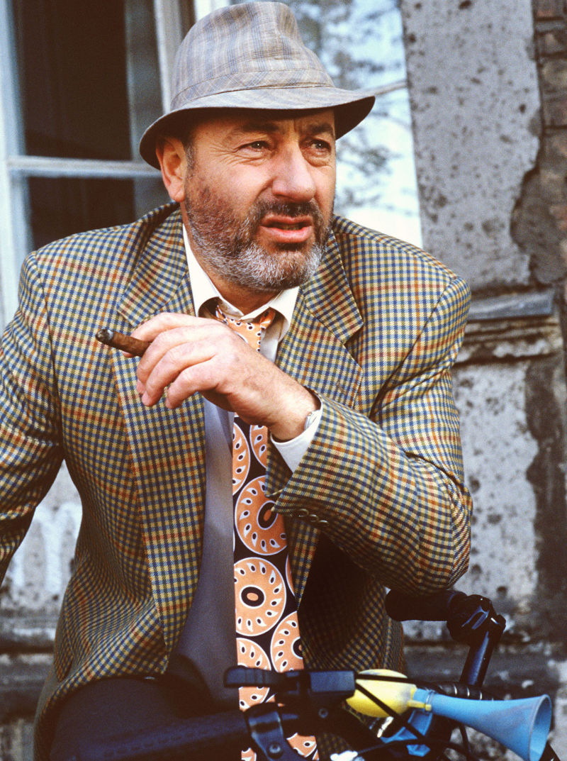 800full-manfred-krug-1194231036.jpg